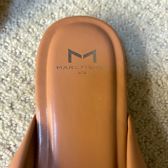 Marc Fisher | Farisa Sandal - Picture 6 of 8